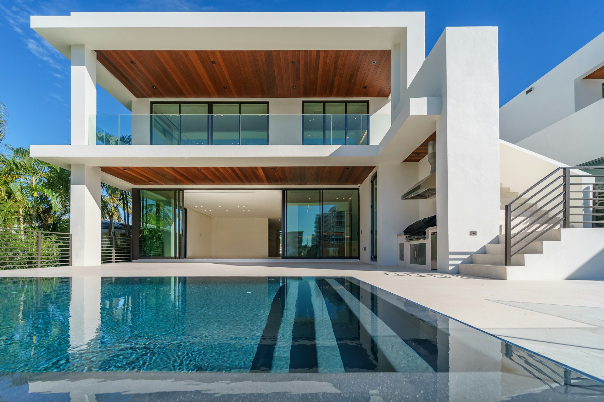 Real estate consultation in Alicante